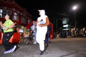 BIB: 4707, 
                            <button type="button" onclick="openModal(26262892)" class="btn btn-primary btn-sm float-right btn-popup" data-toggle="modal" data-target=".modal-high-quality">
                        <i class="fas fa-shopping-cart"></i> Add to Cart
                    </button>
                                            <button type="button" onclick="isThisMe(26262892, true)" class="btn btn-success btn-sm float-right btn-popup btn-isme hidden" data-toggle="tooltip" data-placement="bottom" title="นี่คือรูปของคุณใช่ไหม คลิกที่นี่เพื่อเอาเข้าอัลบั้ม">
                        <i class="fas fa-plus"></i> Add to album
                    </button>
                    <button type="button" onclick="isThisMe(26262892, false)" class="btn btn-warning btn-sm float-right btn-popup btn-isnotme hidden">
                        <i class="fas fa-ban"></i> Remove from album
                    </button>